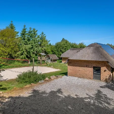 Feriehus Laetitita - From The Sea By Interhome